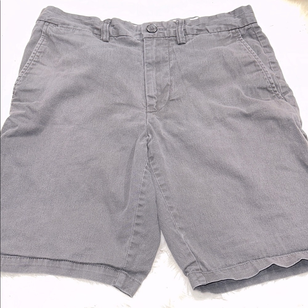 Old Navy Men's Gray Casual Shorts size 30